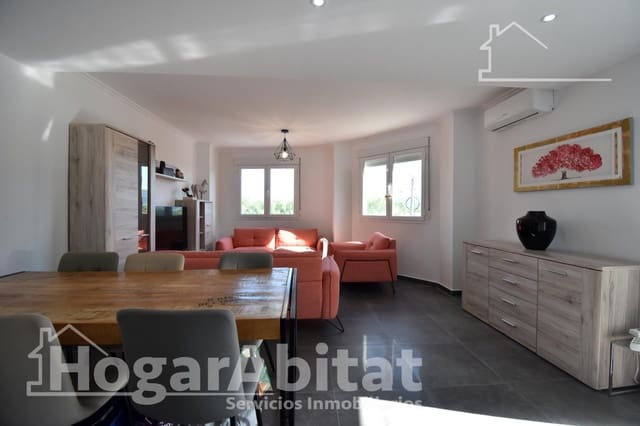 3 quarto Moradia em Banda para venda em Guardamar de la Safor com garagem - 295 000 € (Ref: 10024224)