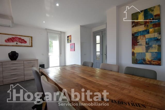 3 quarto Moradia em Banda para venda em Guardamar de la Safor com garagem - 295 000 € (Ref: 10024224)