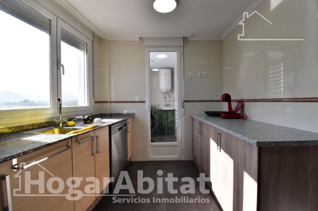 3 quarto Moradia em Banda para venda em Guardamar de la Safor com garagem - 295 000 € (Ref: 10024224)