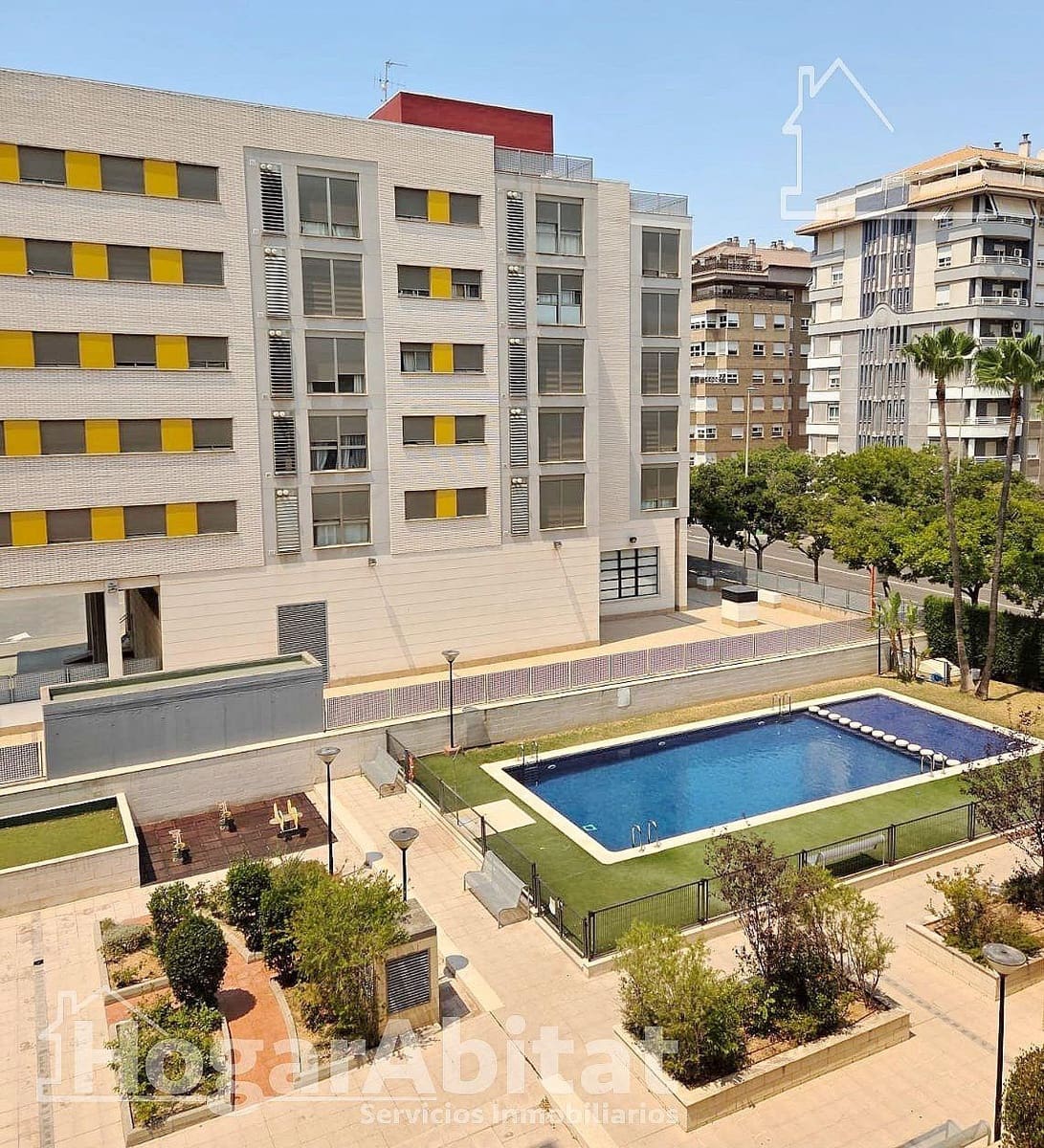 3 soveværelse Lejlighed til salg i Castello de la Plana med swimmingpool garage - € 360.000 (Ref: 10025806)