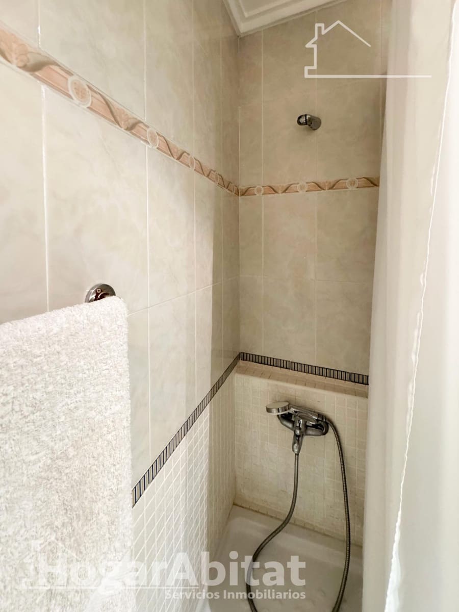 4 Zimmer Wohnung zu verkaufen in Paterna - 209.000 € (Ref: 10025807)