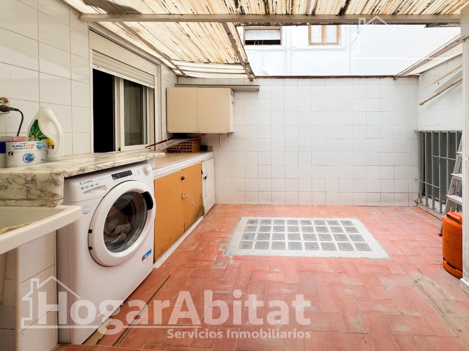 4 Zimmer Wohnung zu verkaufen in Paterna - 209.000 € (Ref: 10025807)