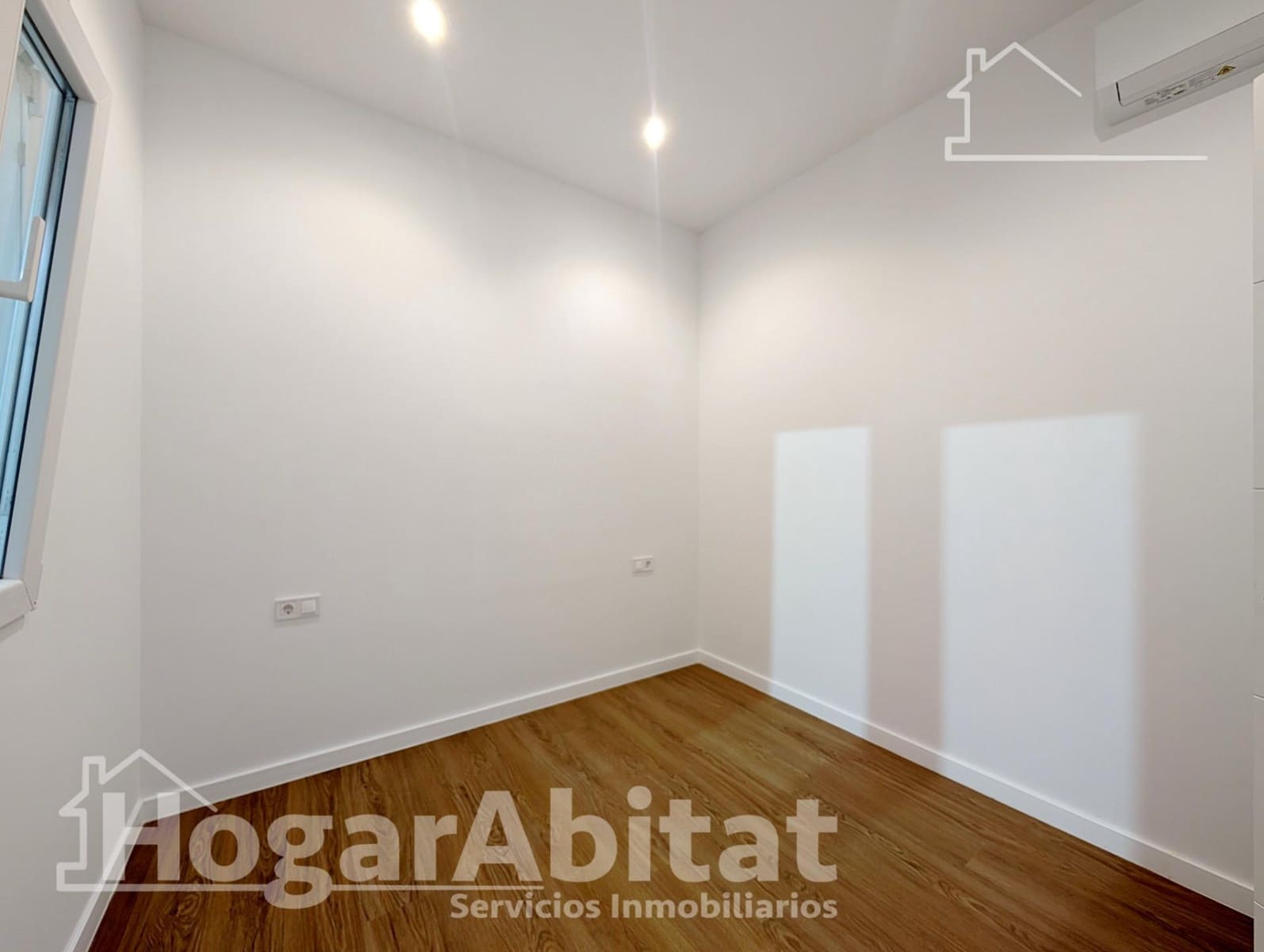 Piso de 2 habitaciones en Alicante / Alacant ciudad en venta - 268.000 € (Ref: 10025810)