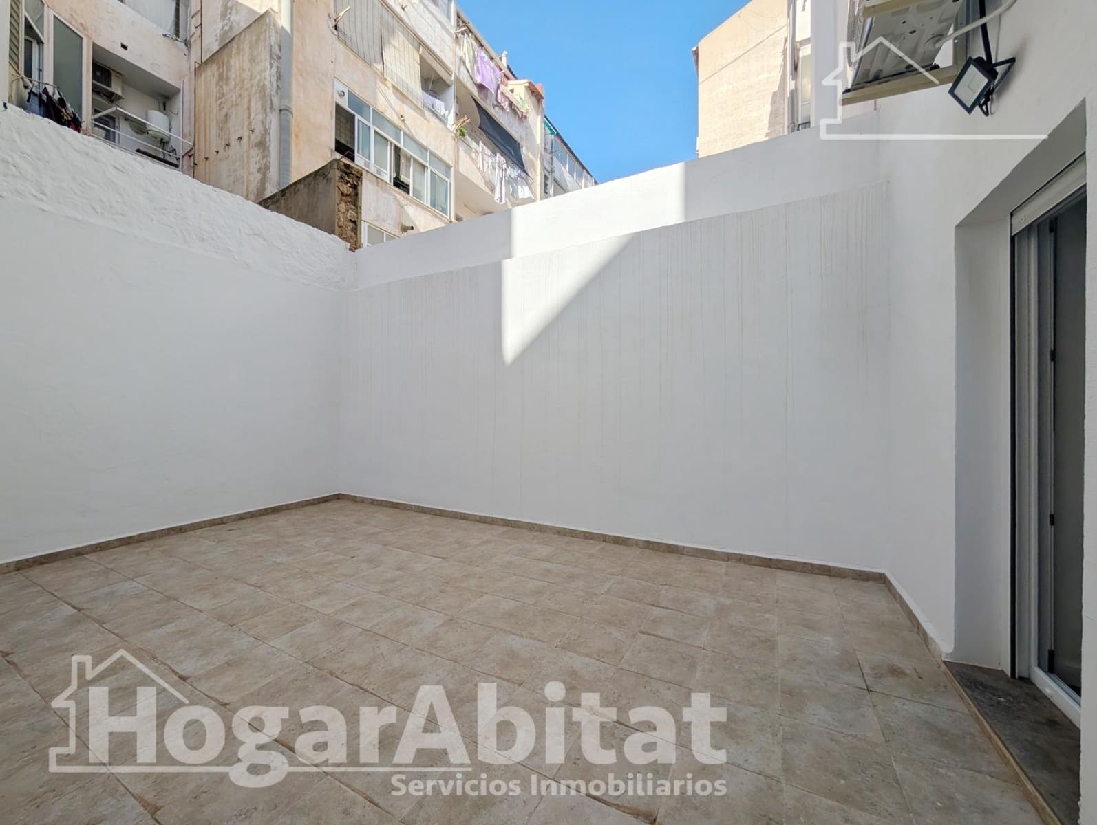 Piso de 2 habitaciones en Alicante / Alacant ciudad en venta - 268.000 € (Ref: 10025810)