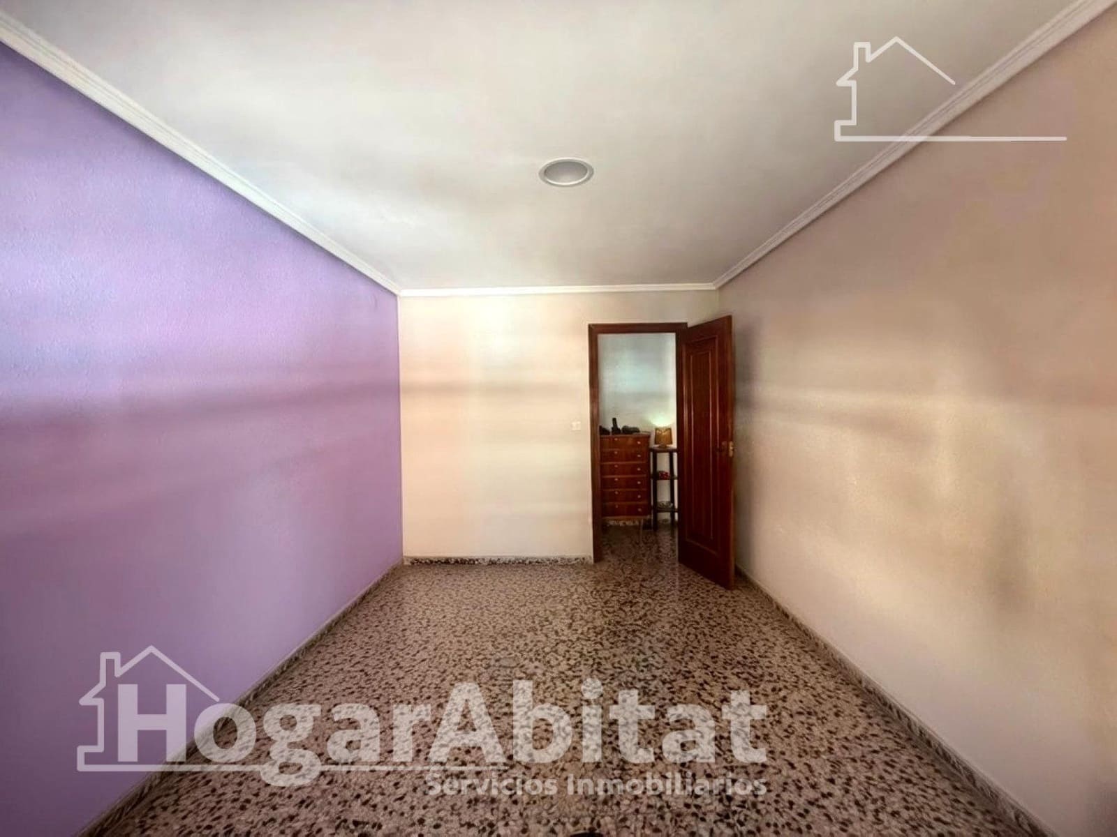 6 quarto Moradia para venda em Benaguasil com piscina garagem - 615 000 € (Ref: 10025817)
