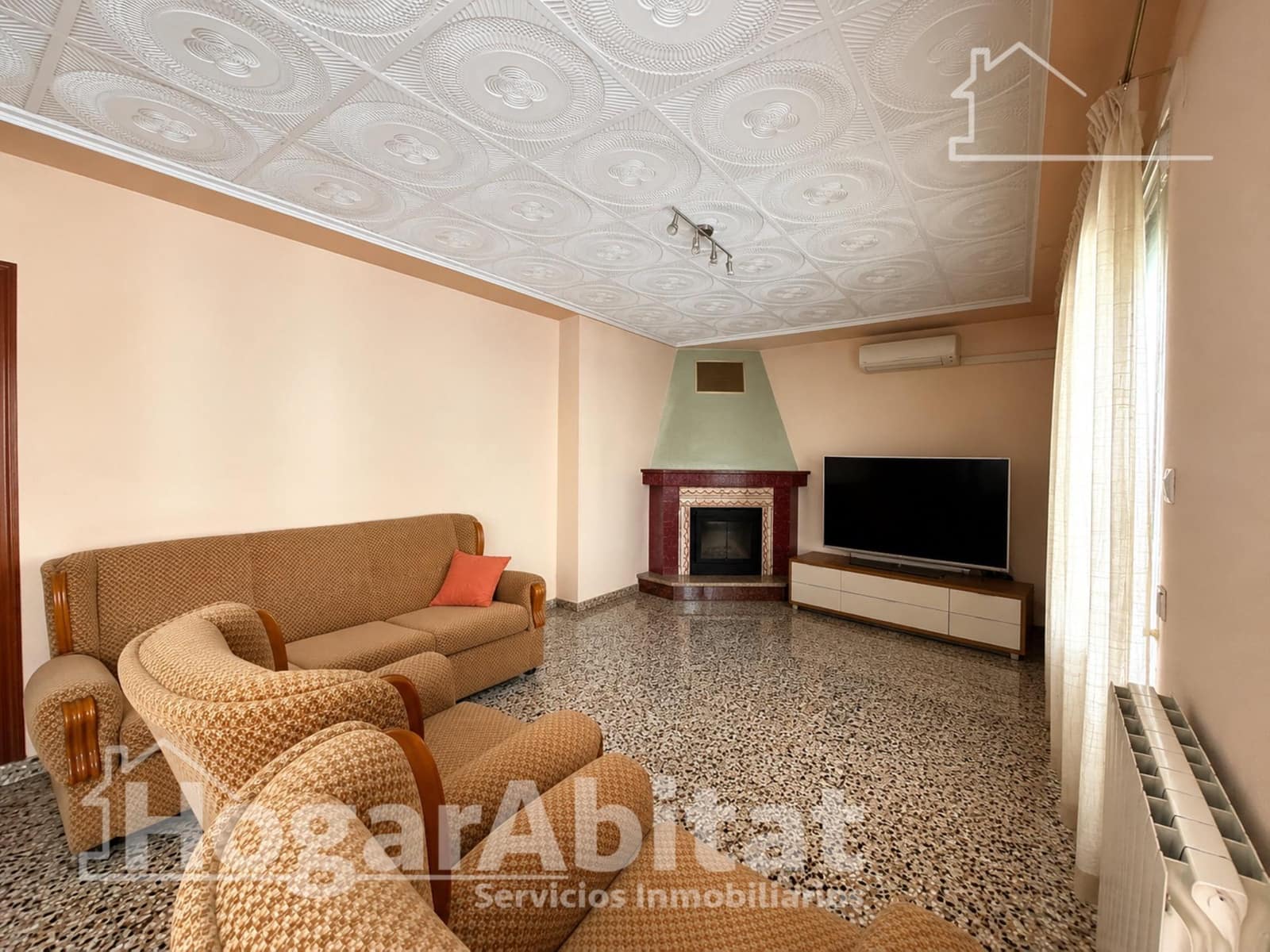 6 quarto Moradia para venda em Benaguasil com piscina garagem - 615 000 € (Ref: 10025817)