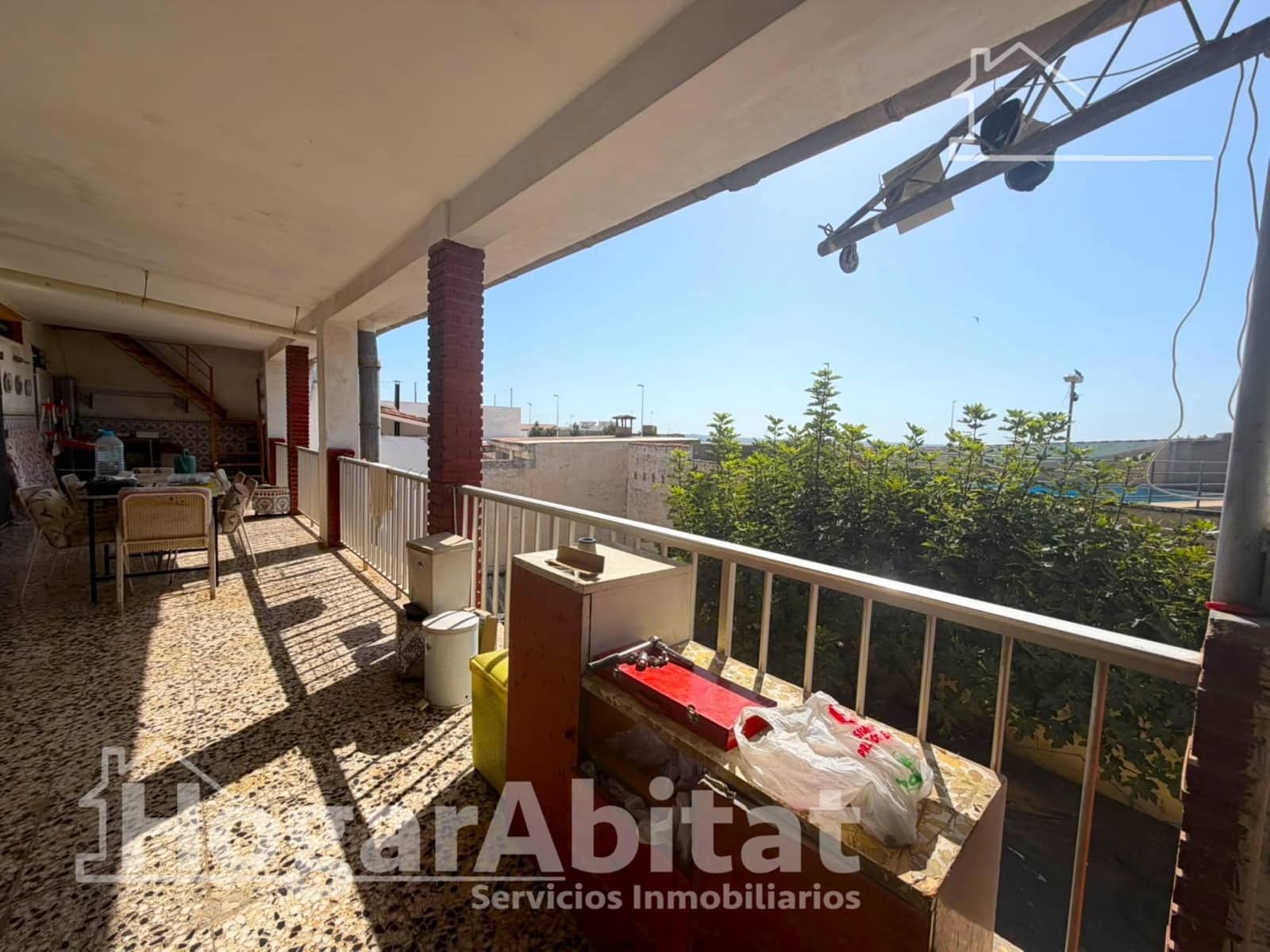6 quarto Moradia para venda em Benaguasil com piscina garagem - 615 000 € (Ref: 10025817)