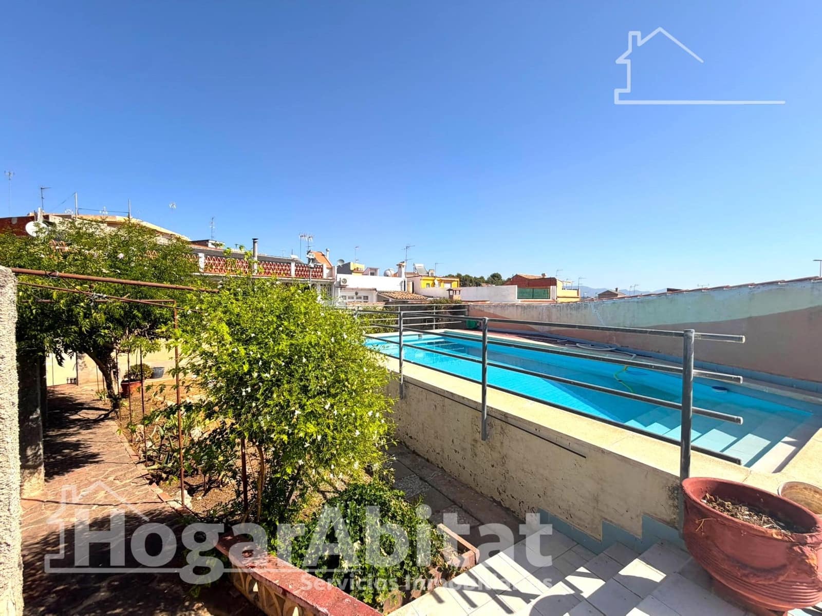 6 quarto Moradia para venda em Benaguasil com piscina garagem - 615 000 € (Ref: 10025817)