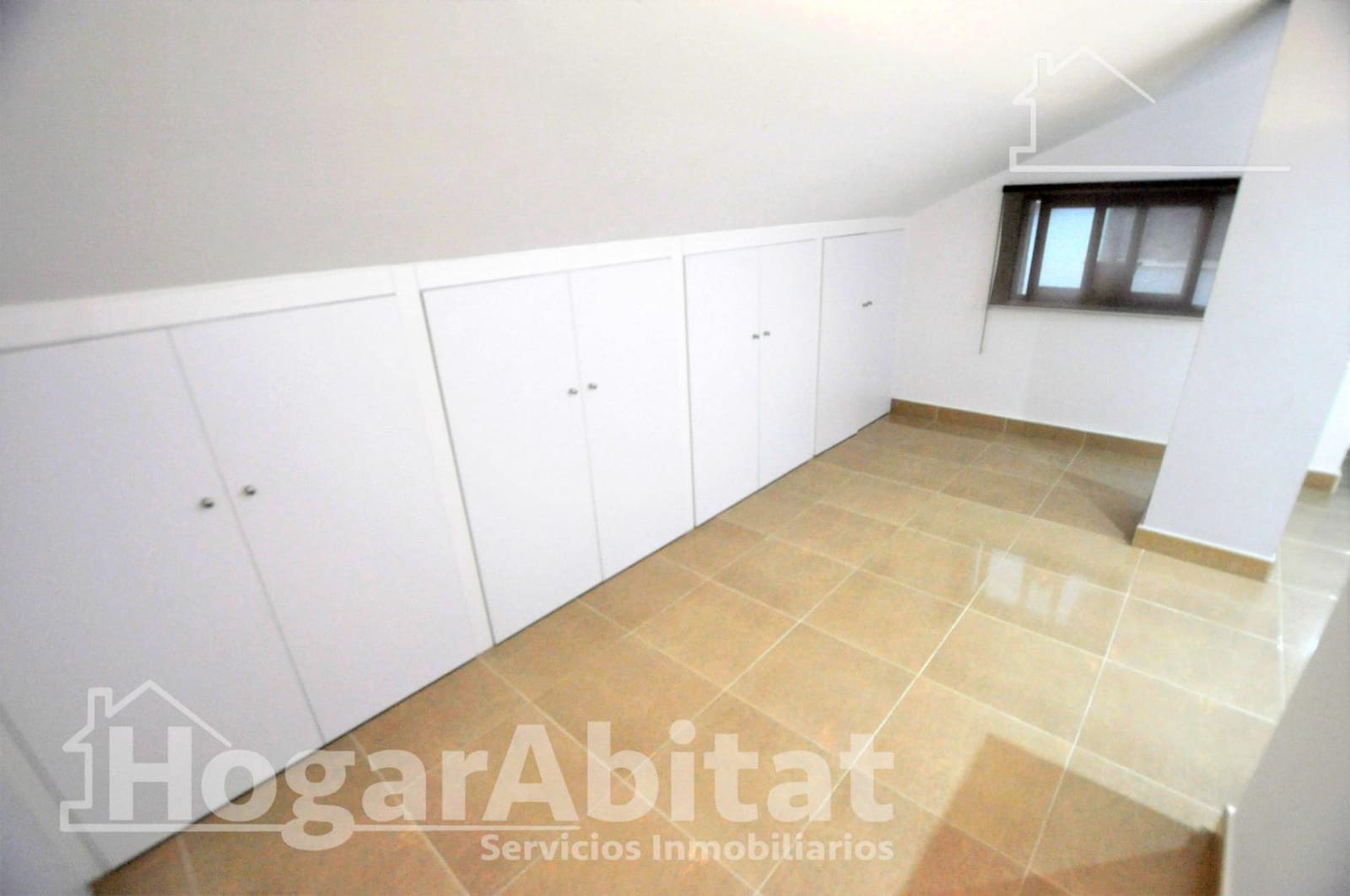 3 bedroom Penthouse for sale in Alcasser with garage - € 290,000 (Ref: 10027390)