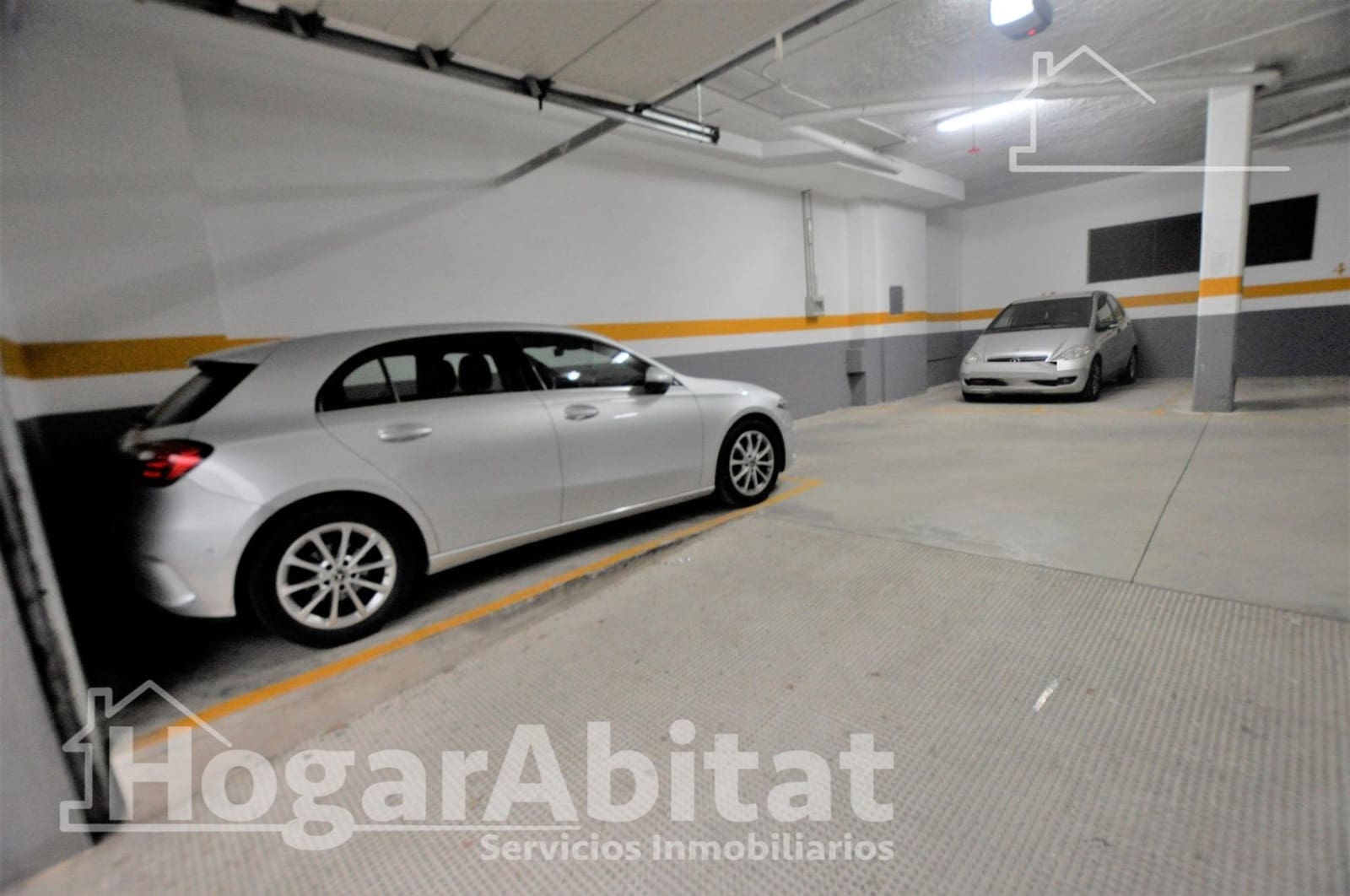 3 bedroom Penthouse for sale in Alcasser with garage - € 290,000 (Ref: 10027390)