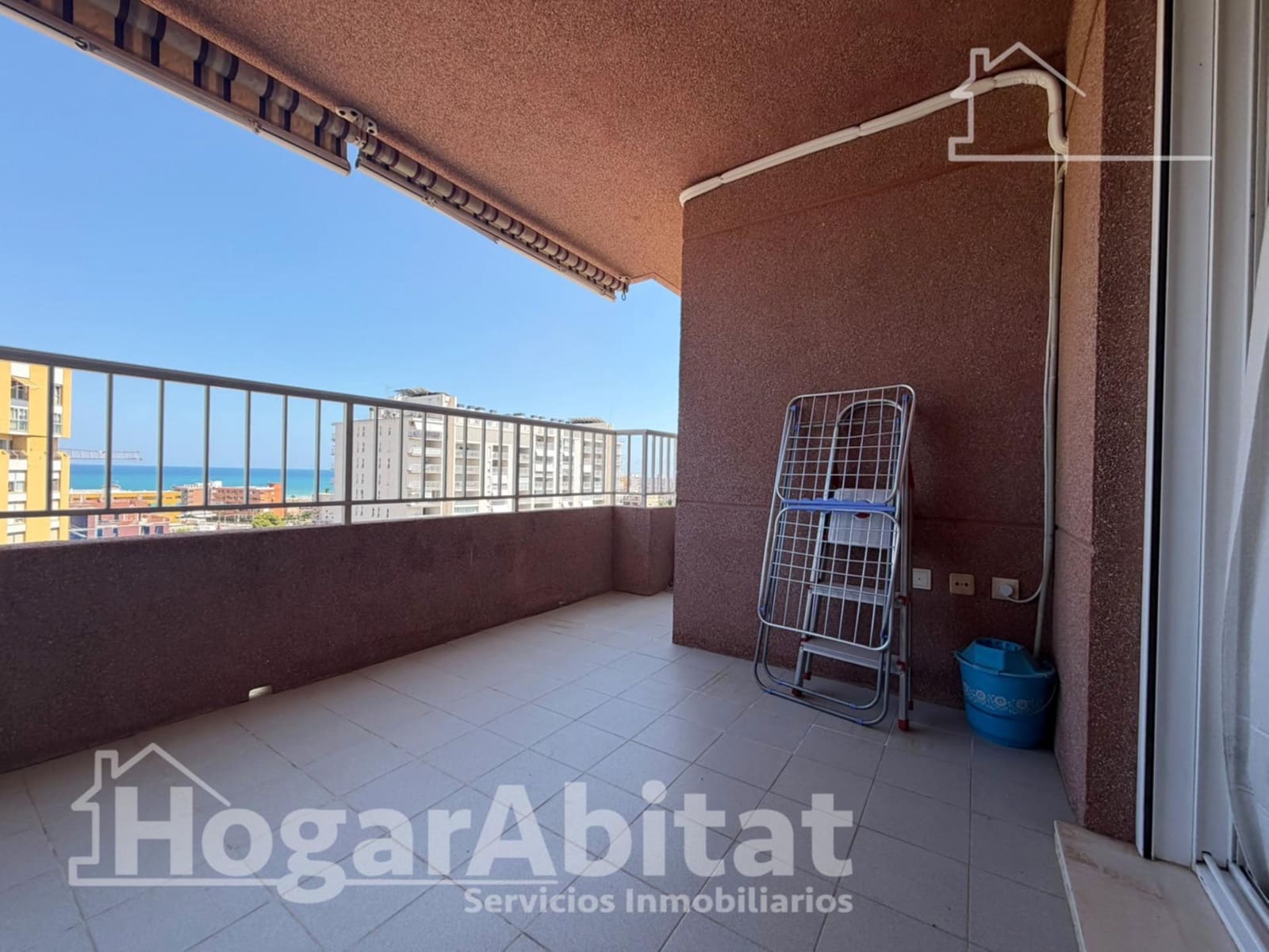 2 bedroom Flat for sale in Canet d'En Berenguer with pool - € 320,000 (Ref: 10030650)