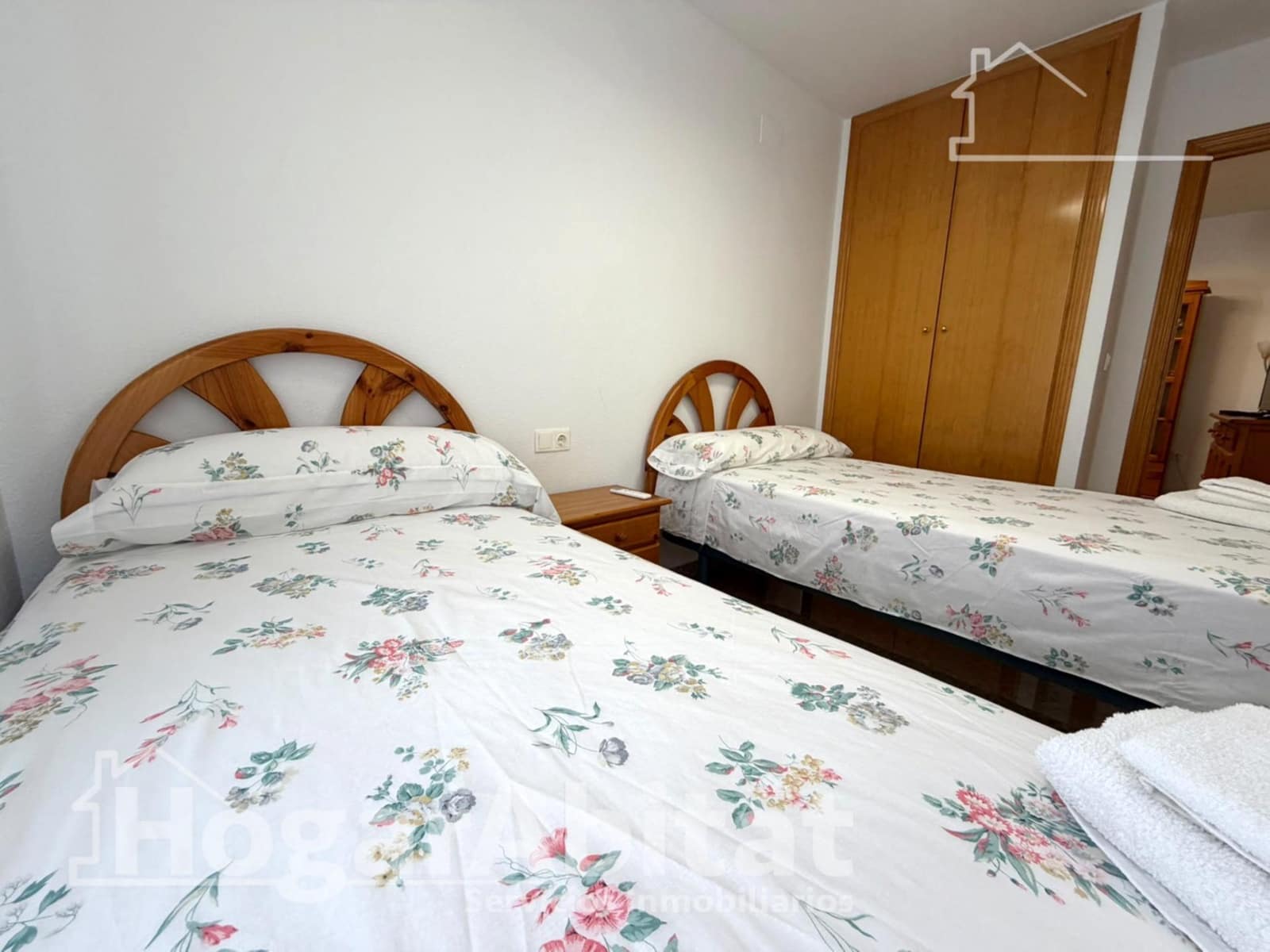 2 bedroom Flat for sale in Canet d'En Berenguer with pool - € 320,000 (Ref: 10030650)