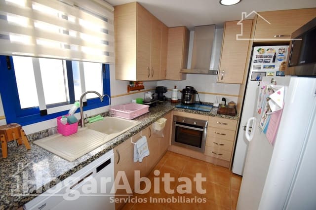 3 bedroom Flat for sale in Vila-real with pool garage - € 163,900 (Ref: 10030654)