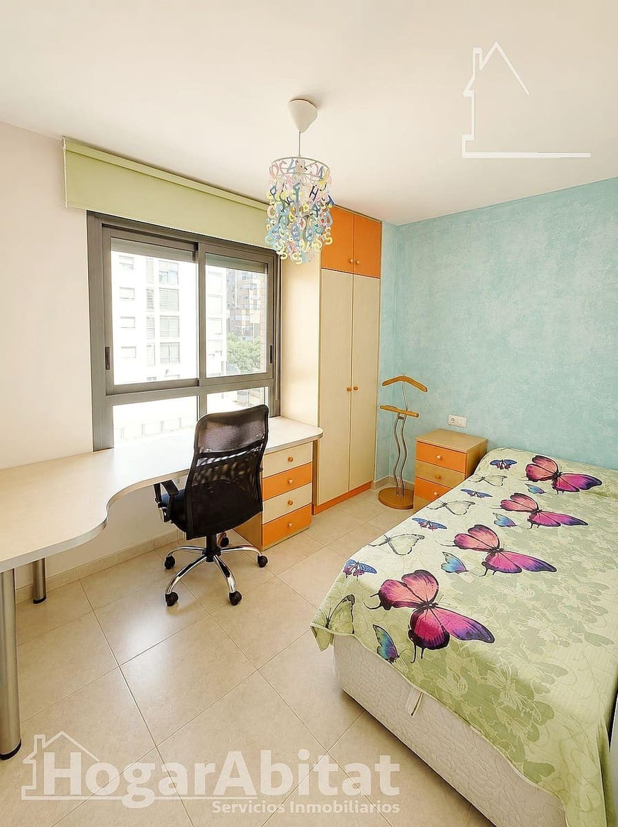 3 slaapkamer Flat te koop in Castello de la Plana met zwembad garage - € 360.000 (Ref: 10030655)