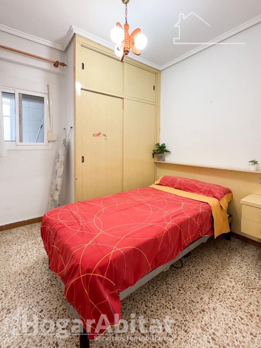 4 chambre Appartement à vendre à Paterna - 209 000 € (Ref: 10030659)