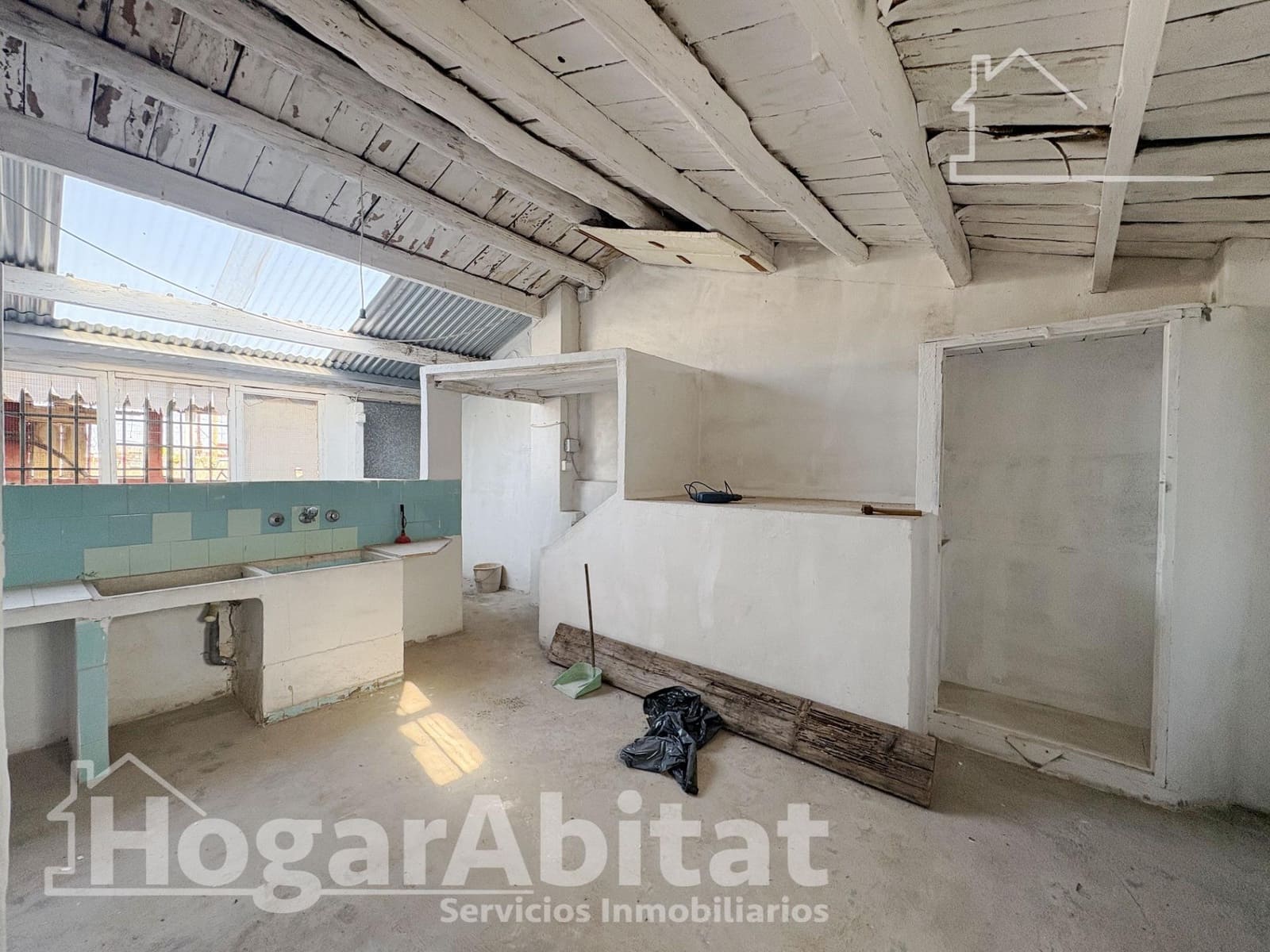4 bedroom Townhouse for sale in Tavernes de la Valldigna - € 86,000 (Ref: 10030660)