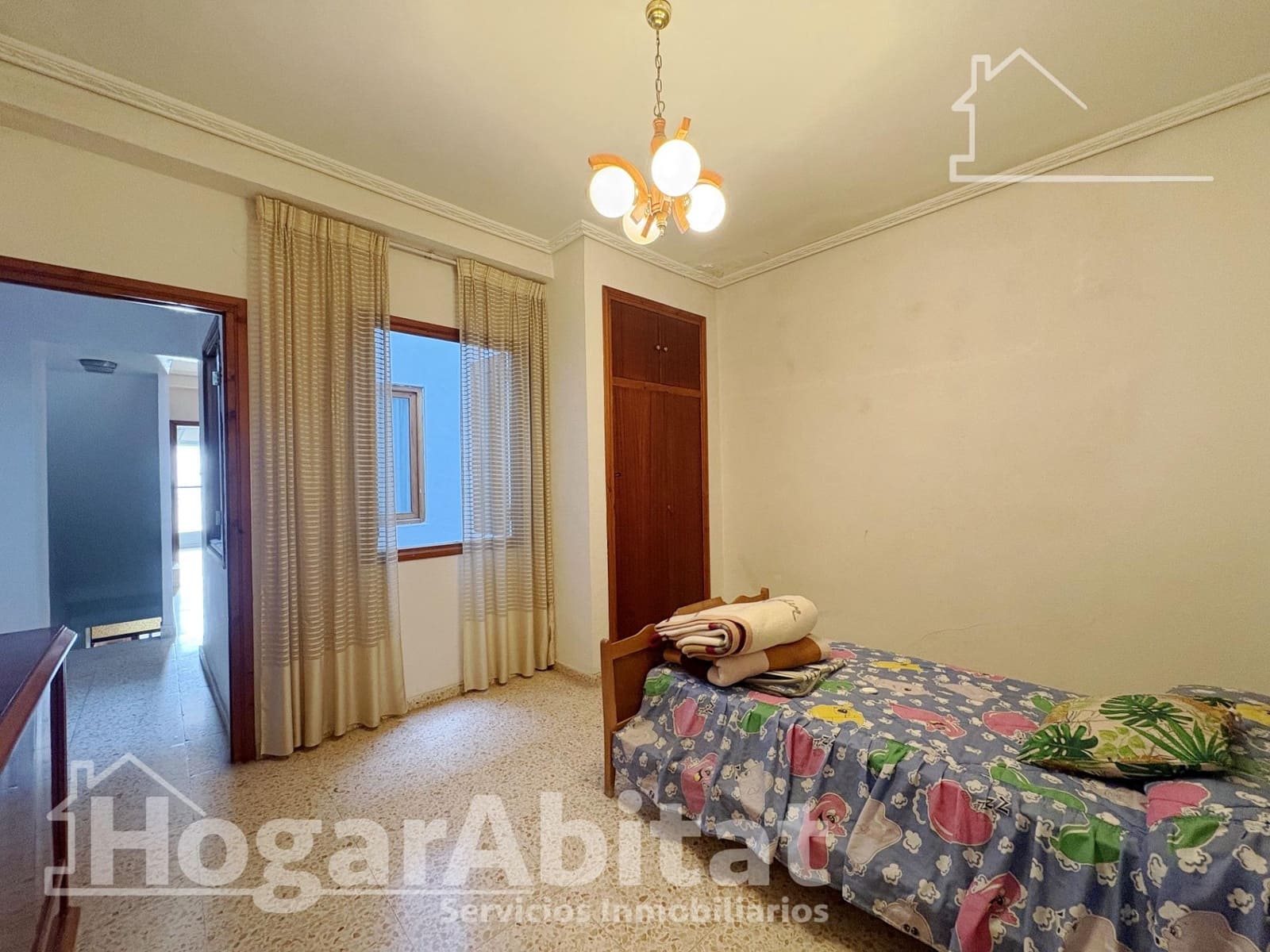 4 bedroom Townhouse for sale in Tavernes de la Valldigna - € 86,000 (Ref: 10030660)