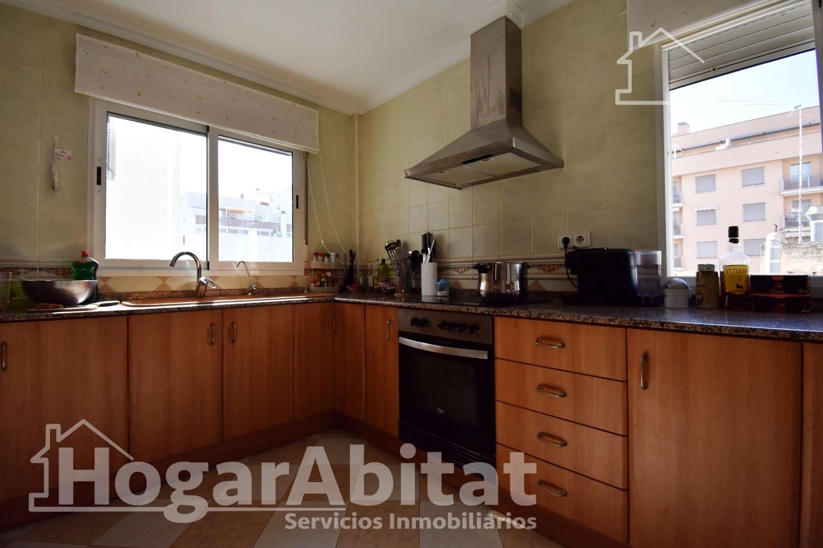 3 bedroom Flat for sale in Denia - € 295,000 (Ref: 10032120)