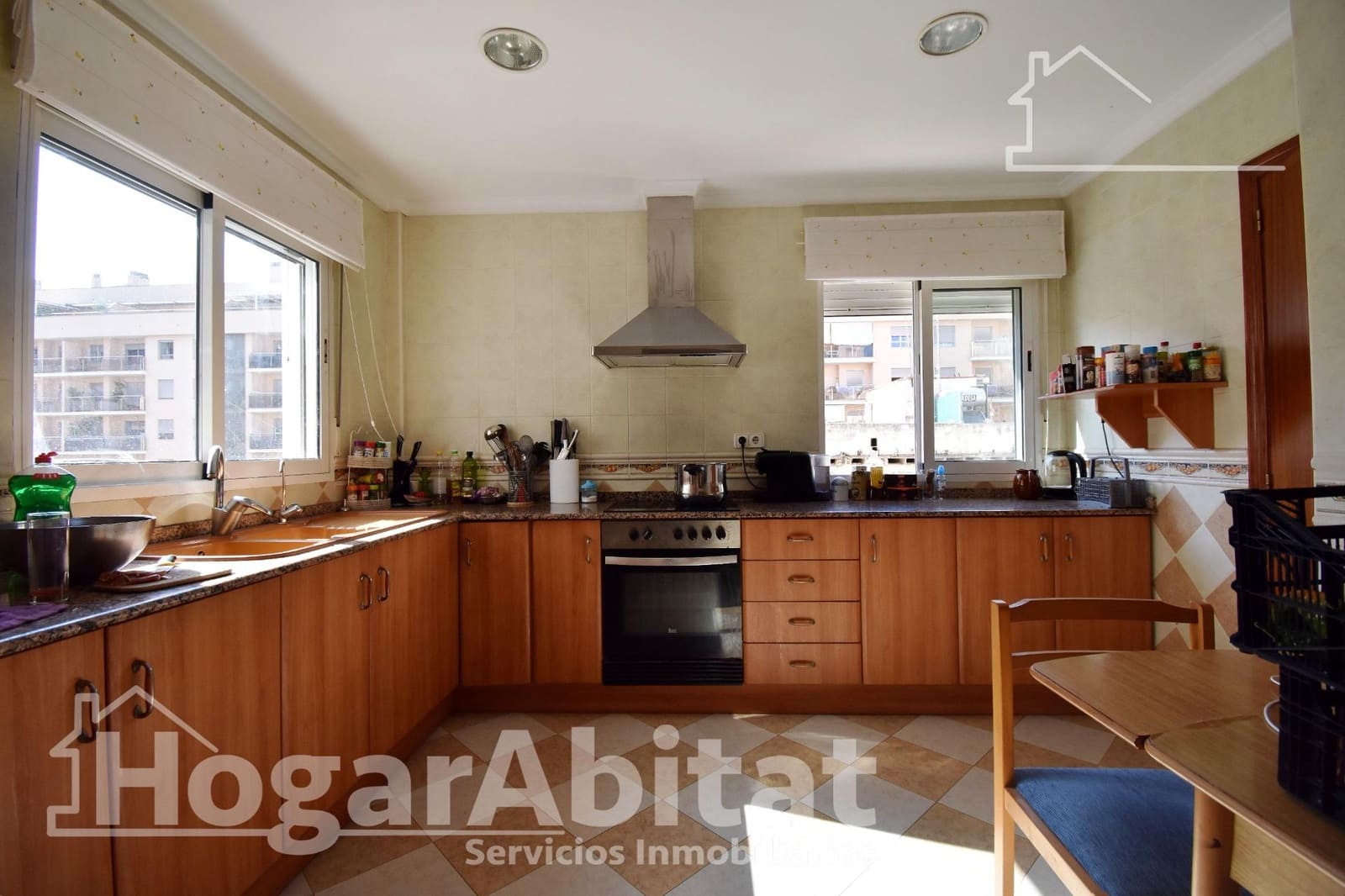 3 bedroom Flat for sale in Denia - € 295,000 (Ref: 10032120)