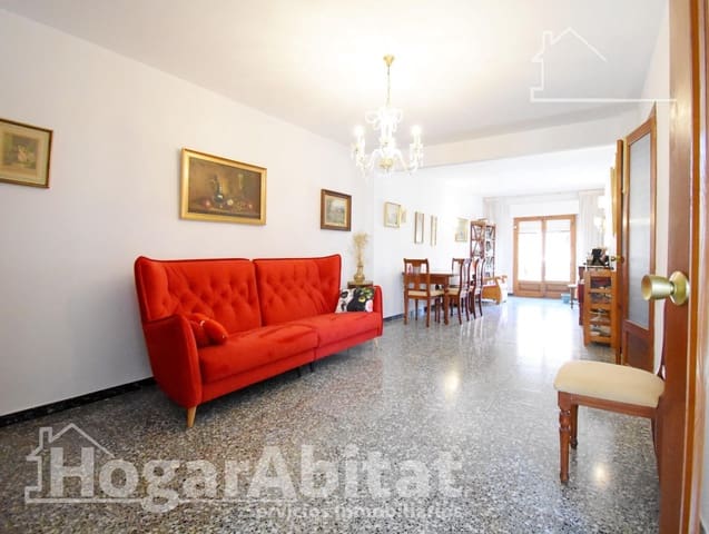 3 bedroom Flat for sale in El Puerto, Dénia - € 295,000 (Ref: 10032120)