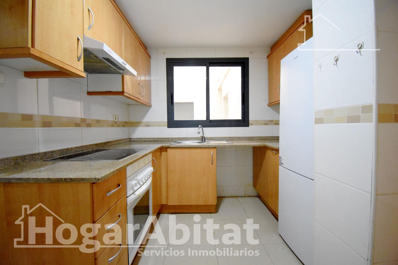 3 bedroom Flat for sale in Denia - € 230,000 (Ref: 10032121)