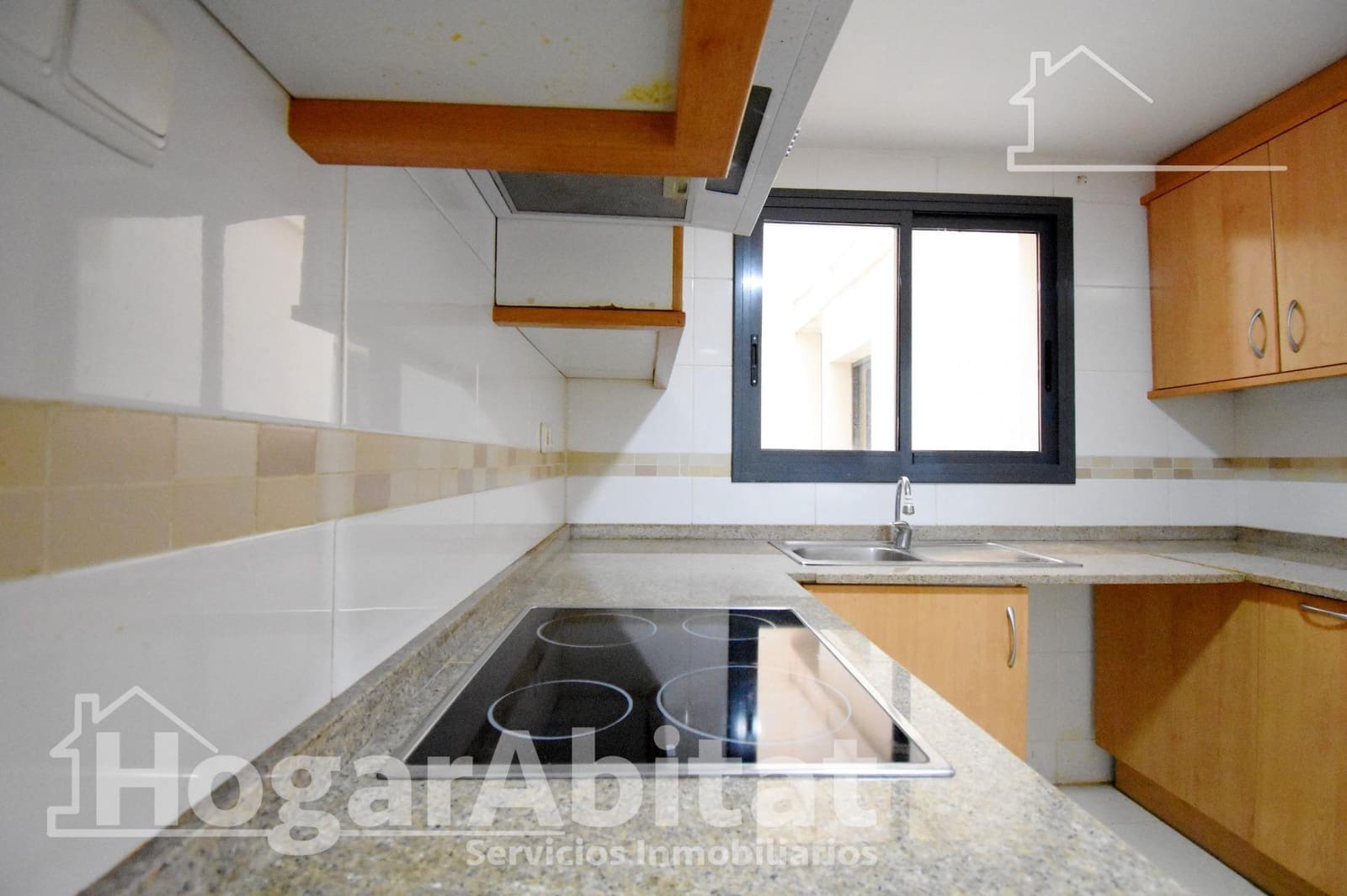 3 bedroom Flat for sale in Denia - € 230,000 (Ref: 10032121)