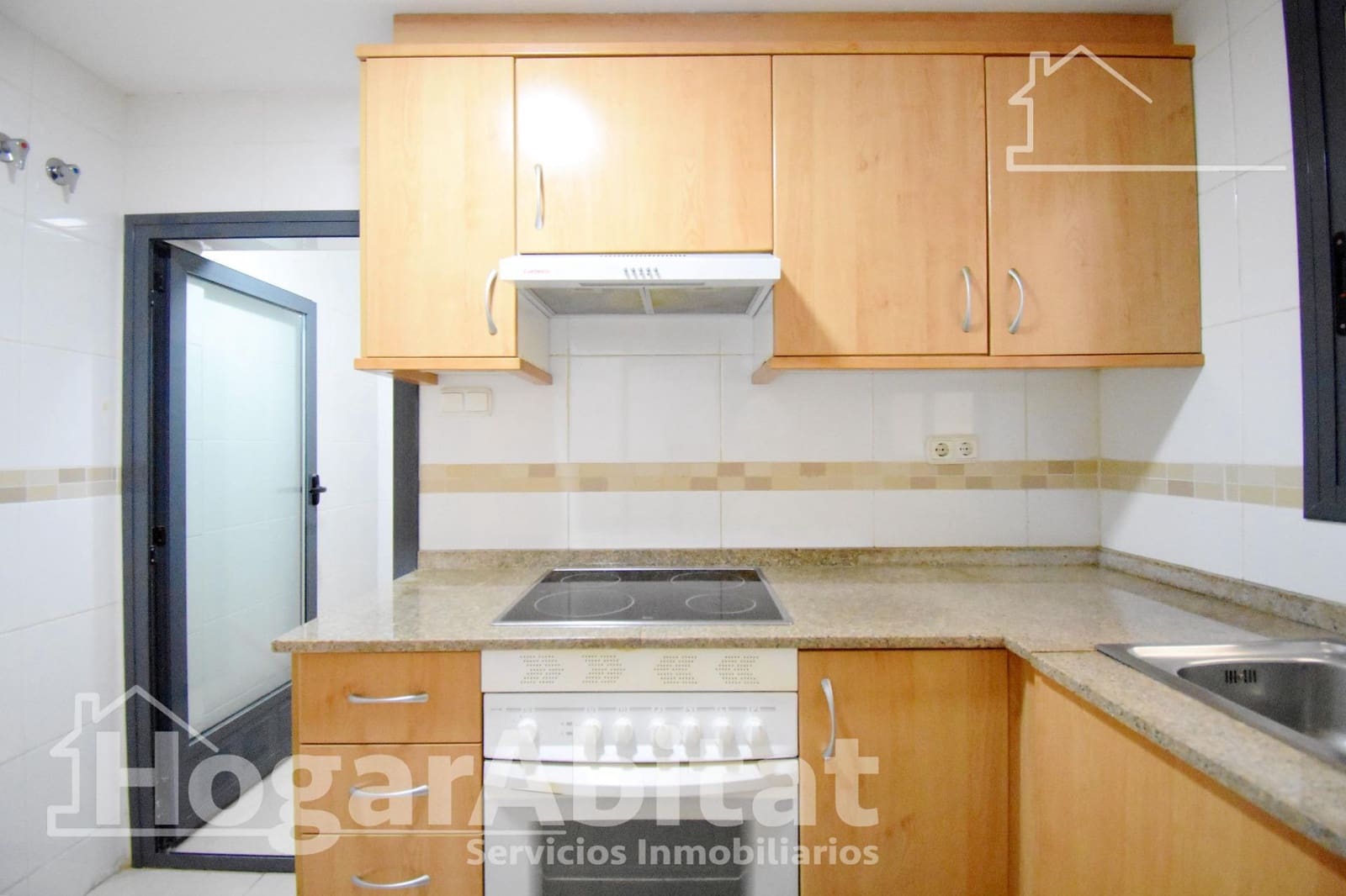 3 bedroom Flat for sale in Denia - € 230,000 (Ref: 10032121)