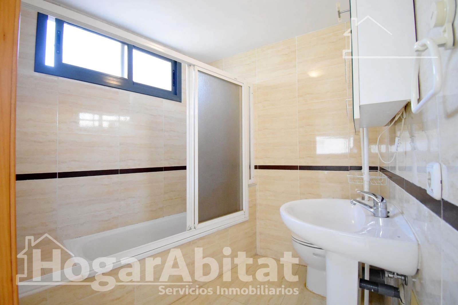 3 bedroom Flat for sale in Denia - € 230,000 (Ref: 10032121)
