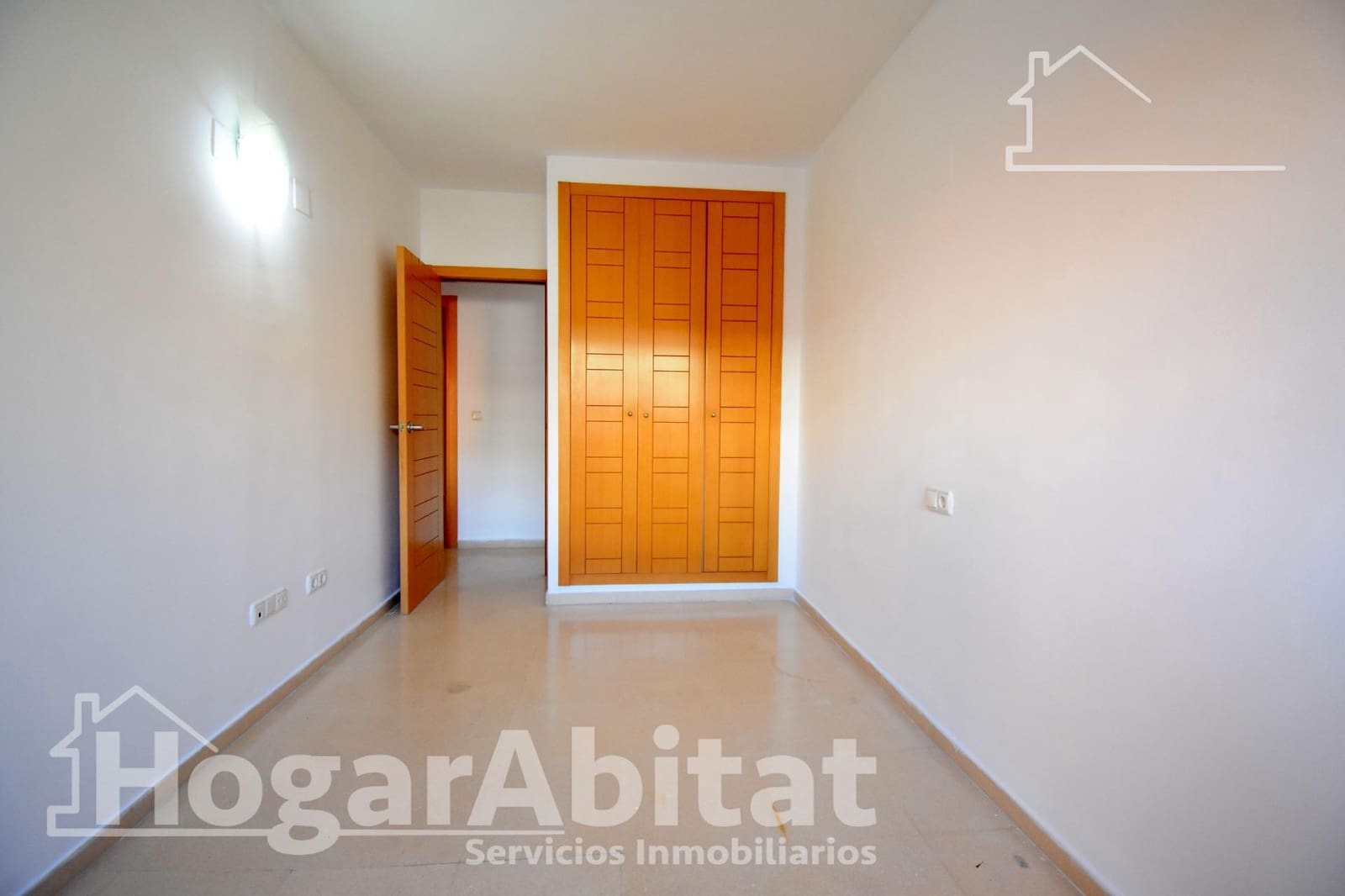 3 bedroom Flat for sale in Denia - € 230,000 (Ref: 10032121)