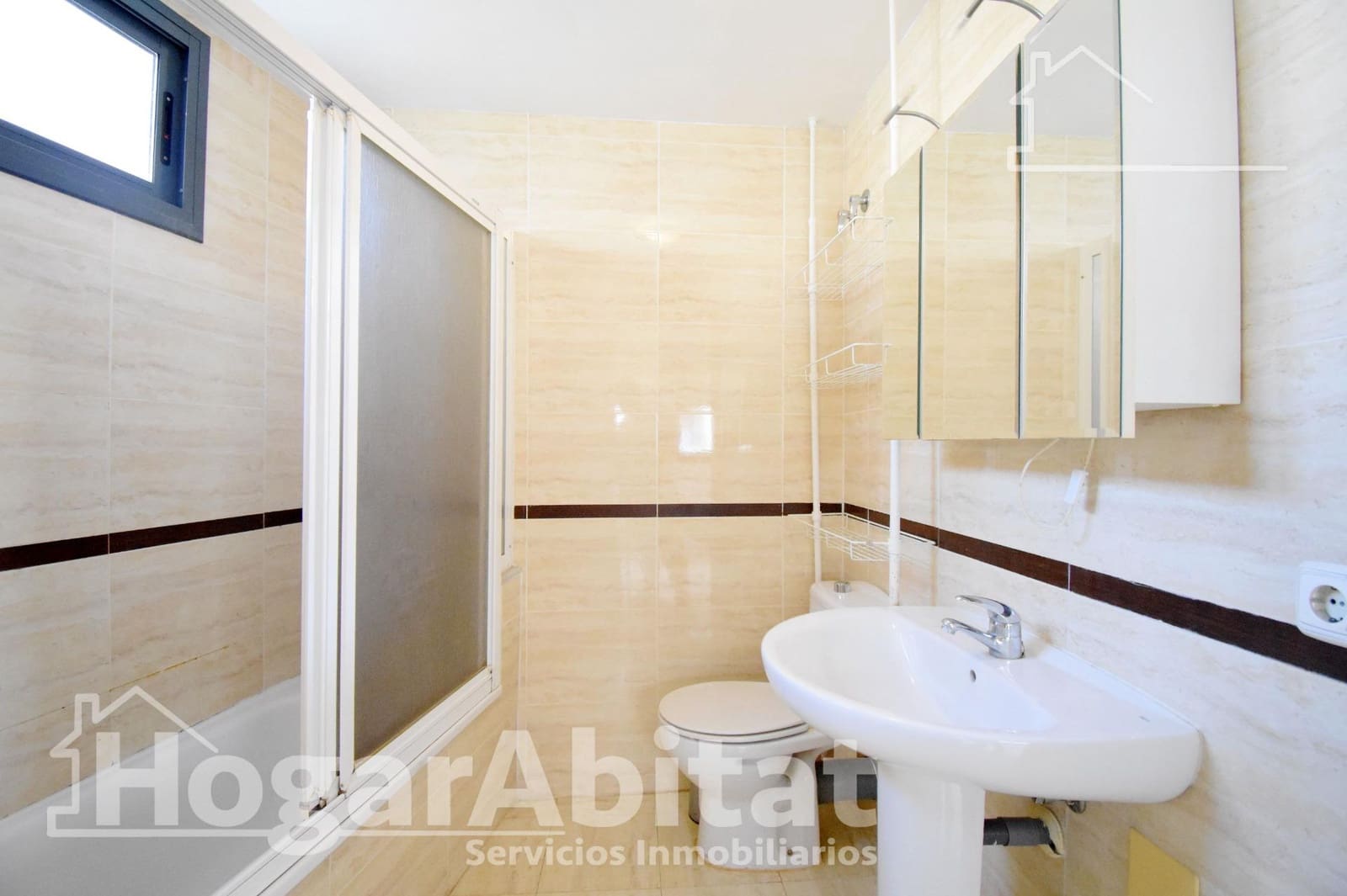 3 bedroom Flat for sale in Denia - € 230,000 (Ref: 10032121)
