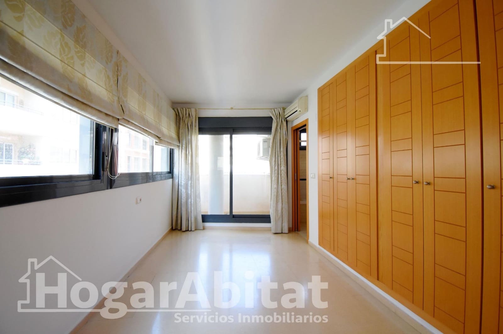 3 bedroom Flat for sale in Denia - € 230,000 (Ref: 10032121)