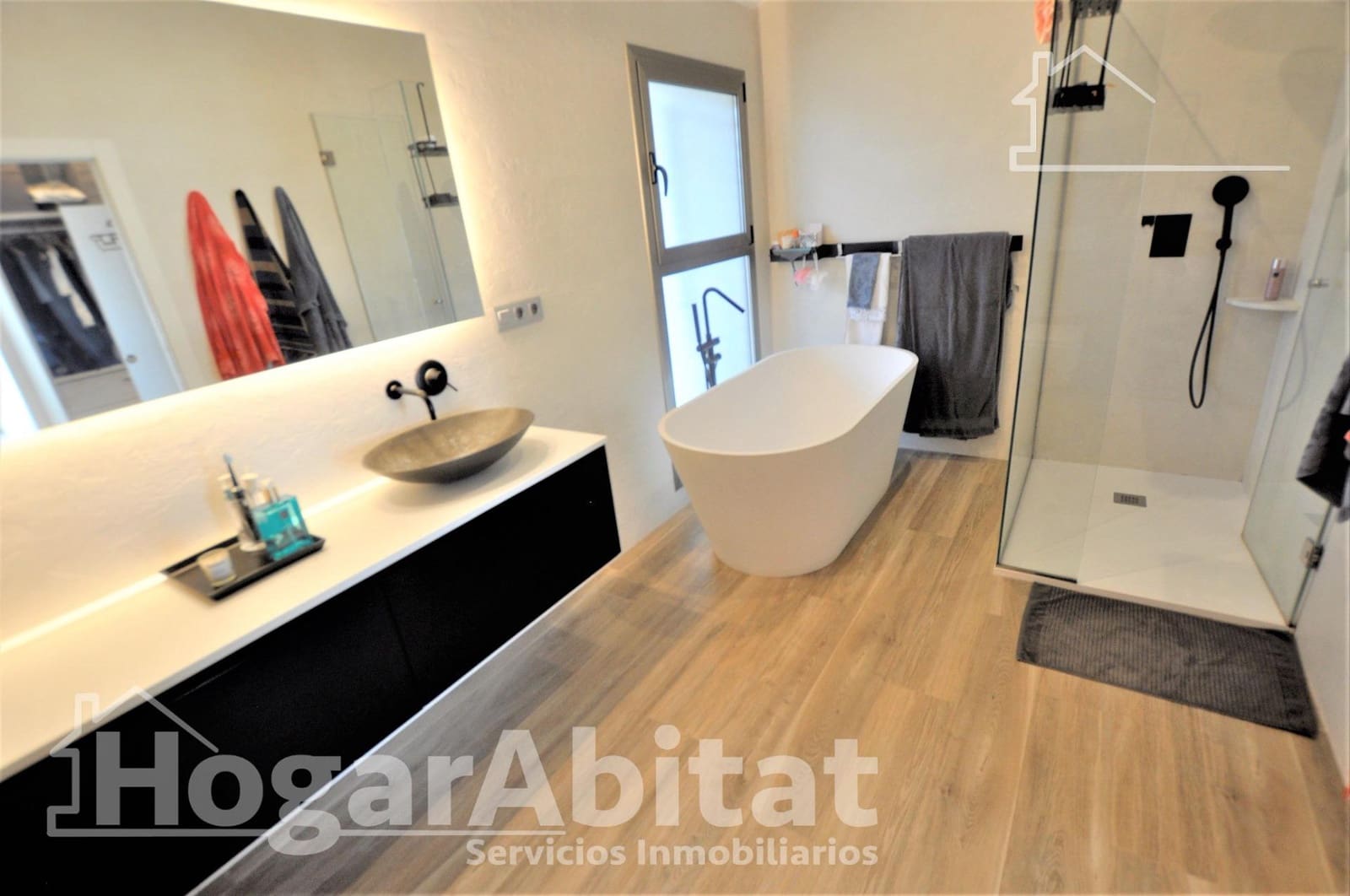 5 chambre Villa/Maison à vendre à Turis avec piscine garage - 590 000 € (Ref: 10034059)