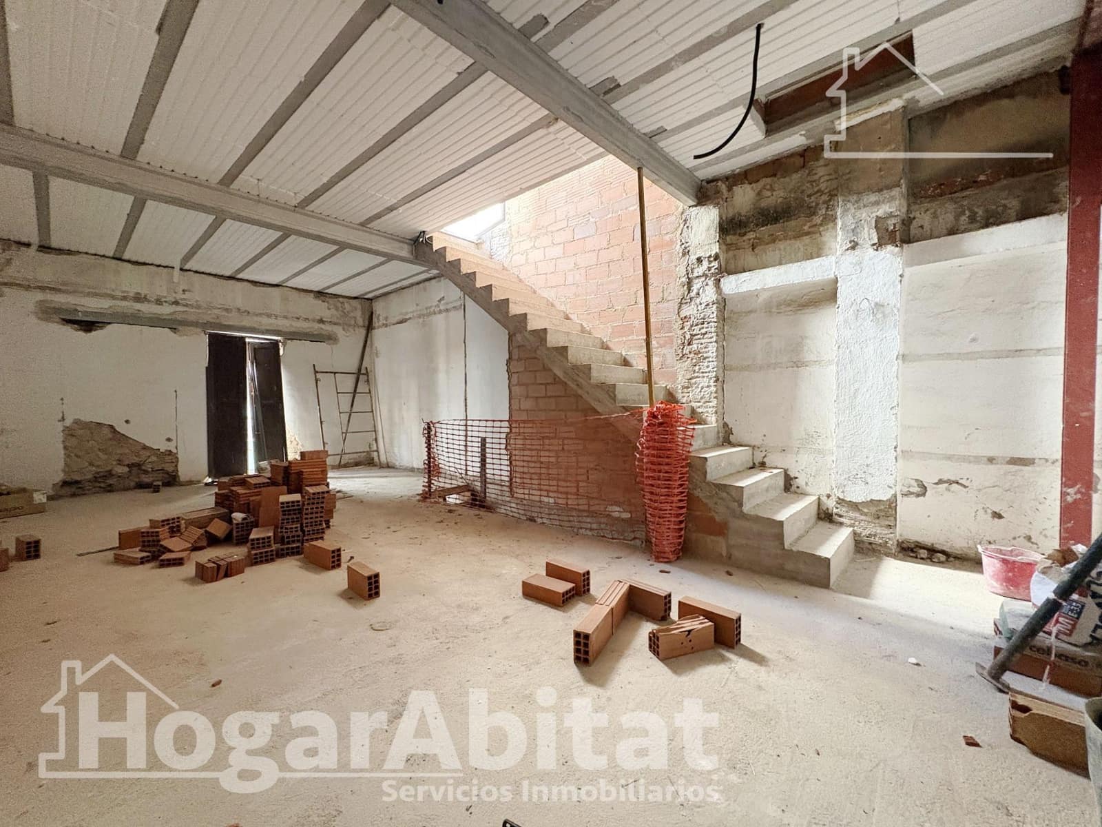 1 bedroom Townhouse for sale in Gandia - € 195,000 (Ref: 10034061)