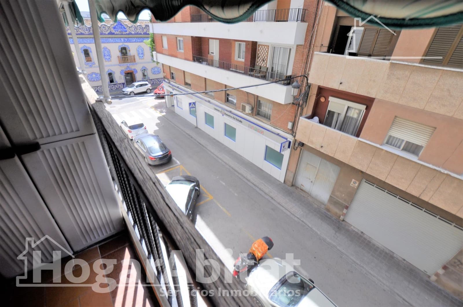 3 bedroom Flat for sale in Manises with garage - € 234,000 (Ref: 10035457)