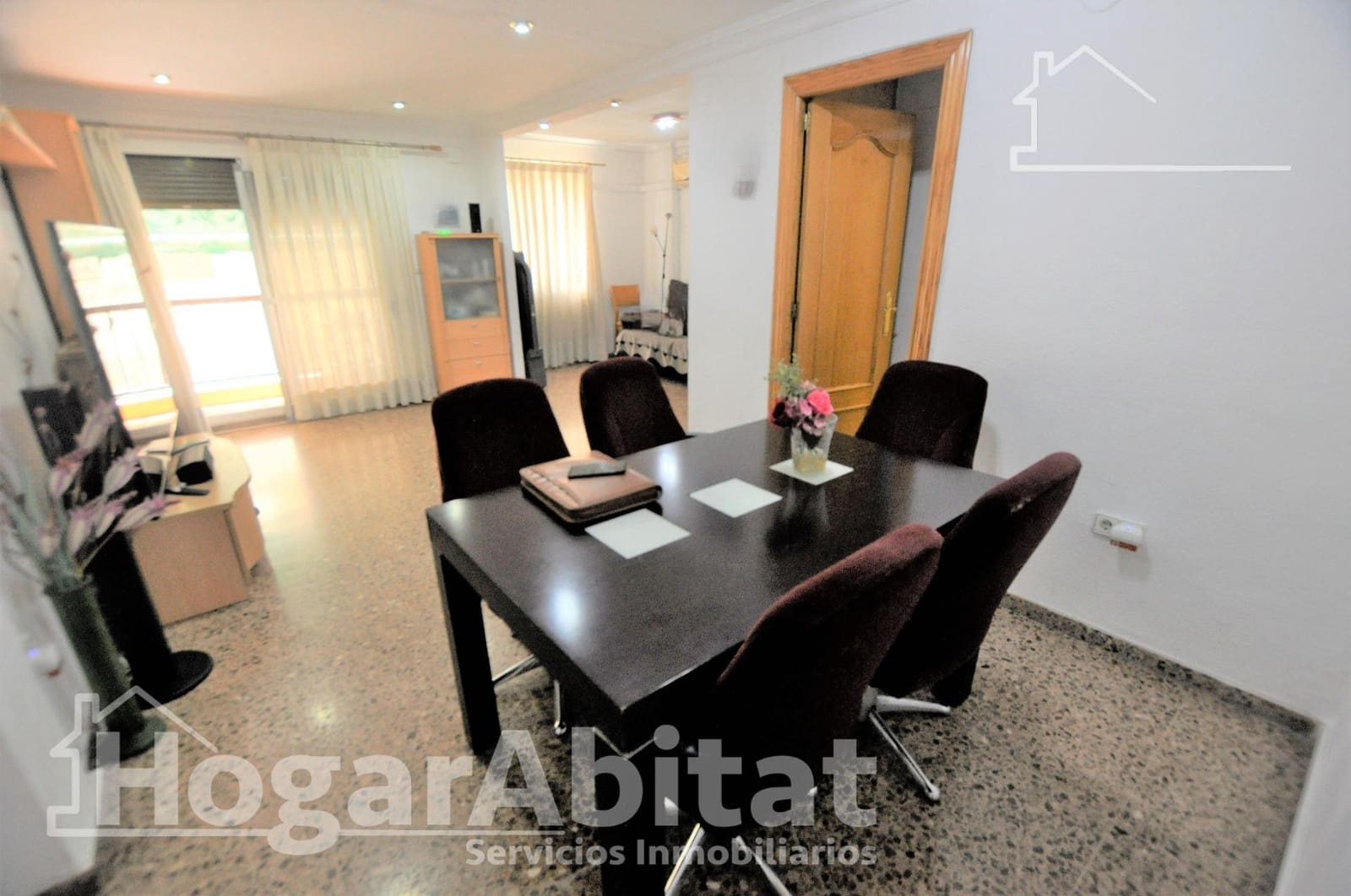 3 bedroom Flat for sale in Manises with garage - € 234,000 (Ref: 10035457)