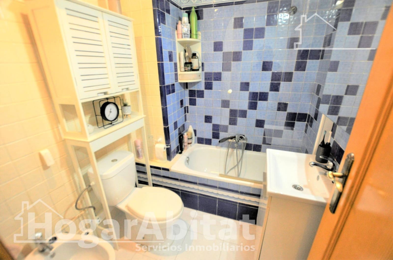 3 bedroom Flat for sale in Manises with garage - € 234,000 (Ref: 10035457)
