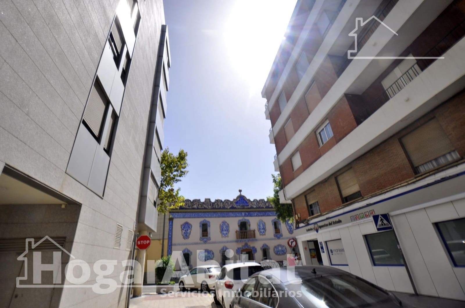 3 bedroom Flat for sale in Manises with garage - € 234,000 (Ref: 10035457)