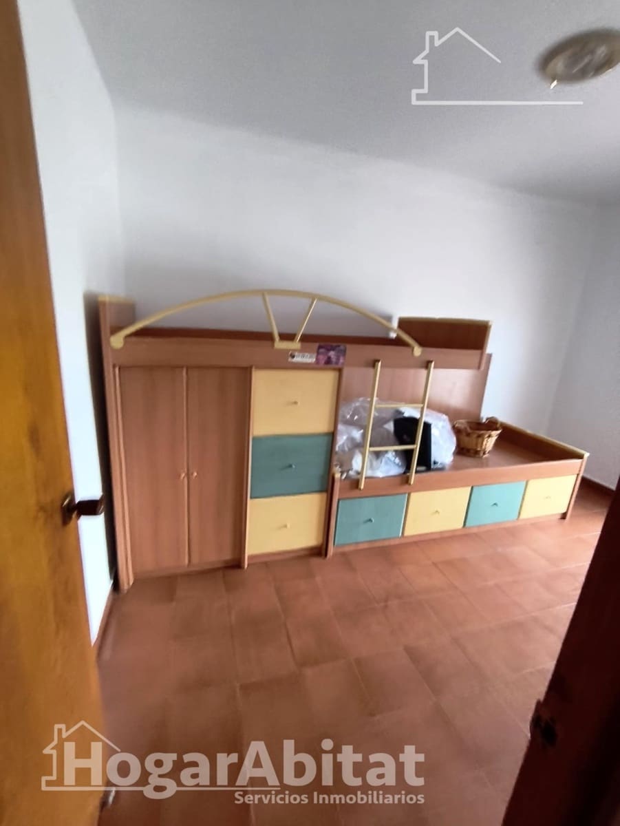 4 bedroom Flat for sale in Deltebre - € 96,000 (Ref: 10035460)