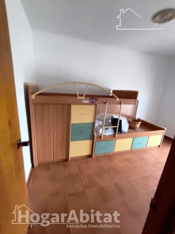 4 bedroom Flat for sale in Deltebre - € 96,000 (Ref: 10035460)