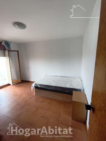 4 bedroom Flat for sale in Deltebre - € 96,000 (Ref: 10035460)