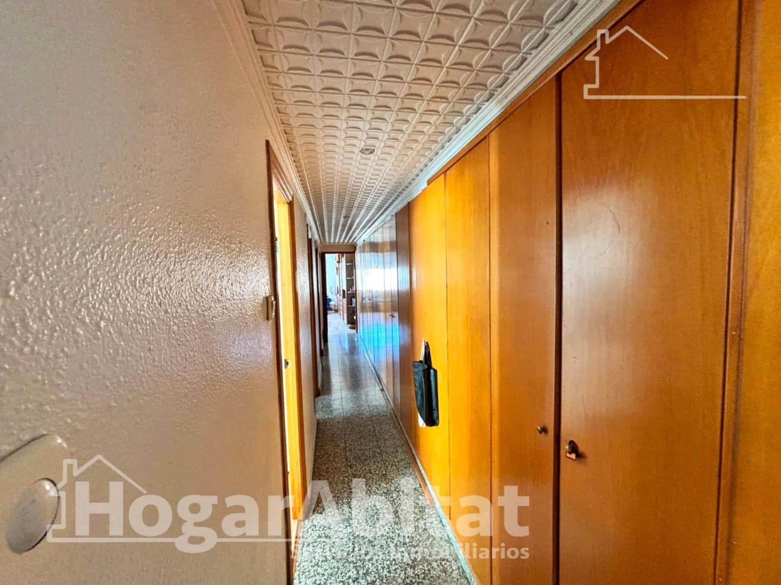 3 makuuhuone Kattohuoneisto myytävänä paikassa Paiporta - 169 500 € (Ref: 10035465)