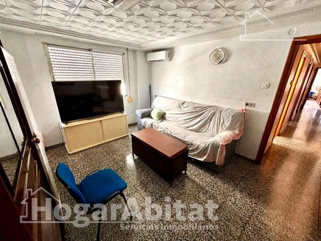 3 makuuhuone Kattohuoneisto myytävänä paikassa Paiporta - 169 500 € (Ref: 10035465)