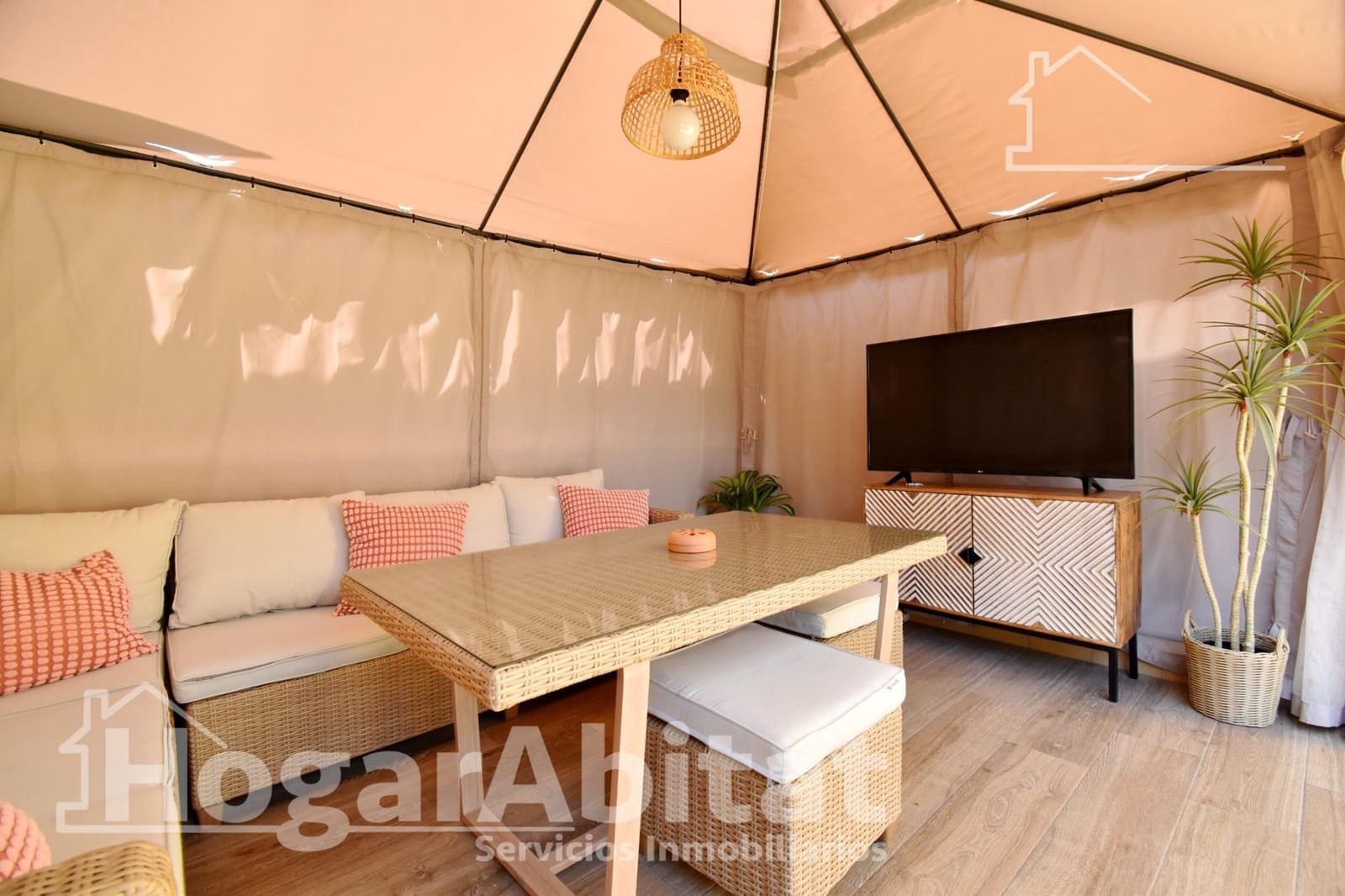 2 bedroom Flat for sale in Bellreguard with pool - € 179,500 (Ref: 10037505)