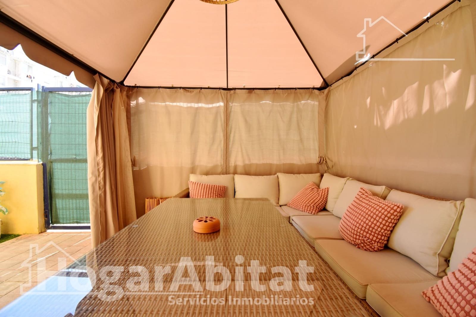 2 bedroom Flat for sale in Bellreguard with pool - € 179,500 (Ref: 10037505)