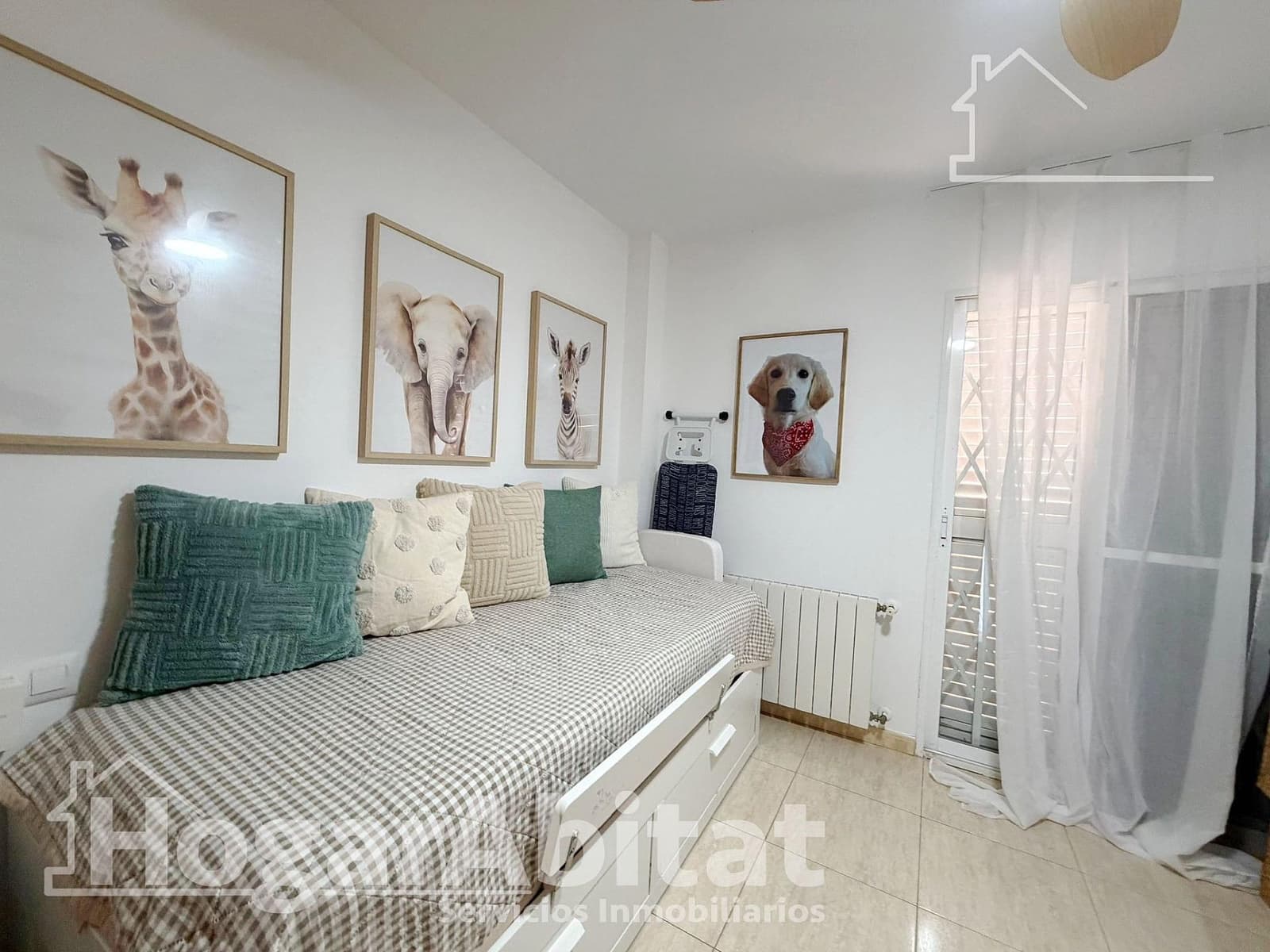 3 bedroom Villa for sale in Moncada with pool garage - € 539,000 (Ref: 10041209)