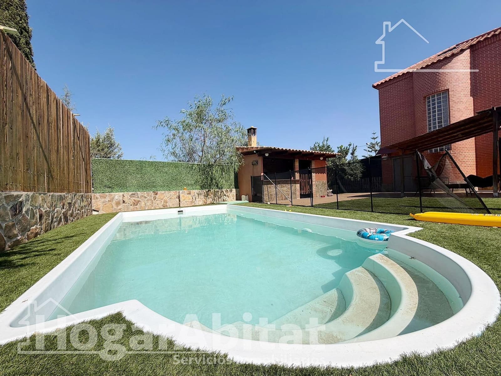 3 bedroom Villa for sale in Moncada with pool garage - € 539,000 (Ref: 10041209)