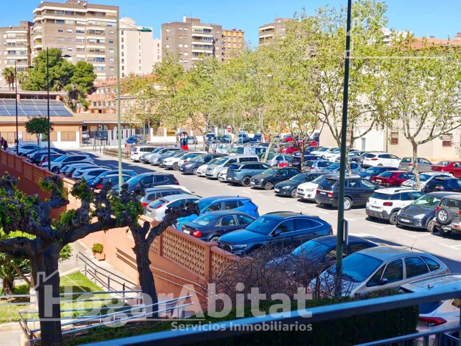4 sypialnia Mieszkanie na sprzedaż w Castello de la Plana z garażem - 209 000 € (Ref: 10041224)