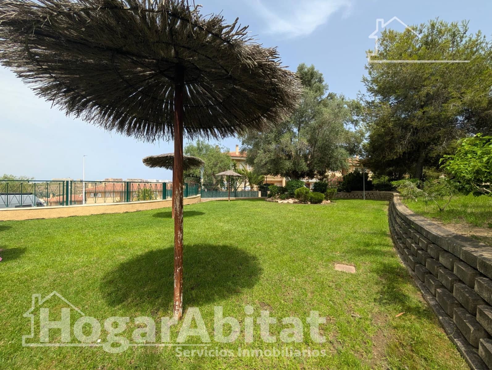 Piso de 1 habitación en Gran Alacant en venta con piscina garaje - 205.000 € (Ref: 10041227)