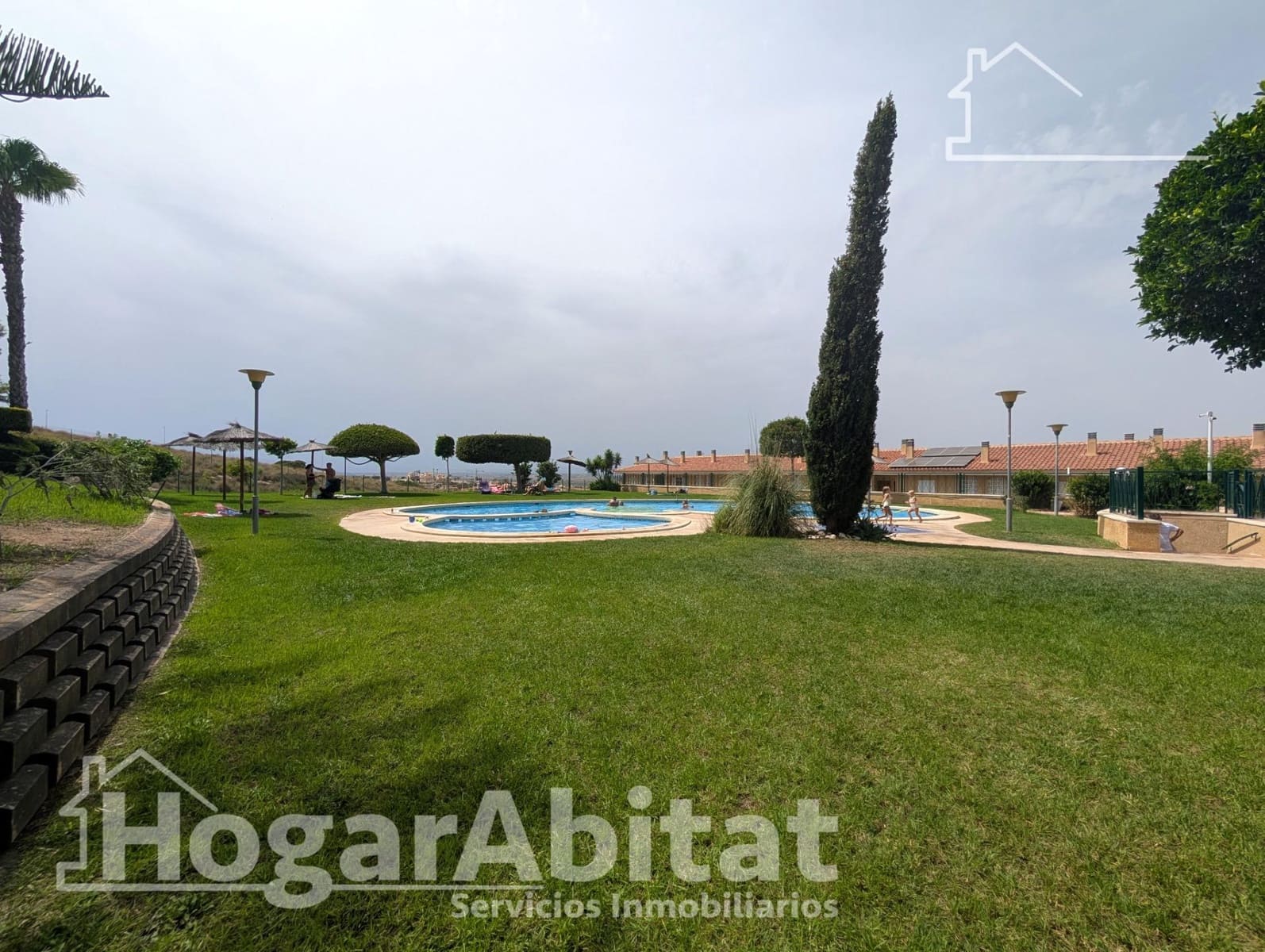 Piso de 1 habitación en Gran Alacant en venta con piscina garaje - 205.000 € (Ref: 10041227)