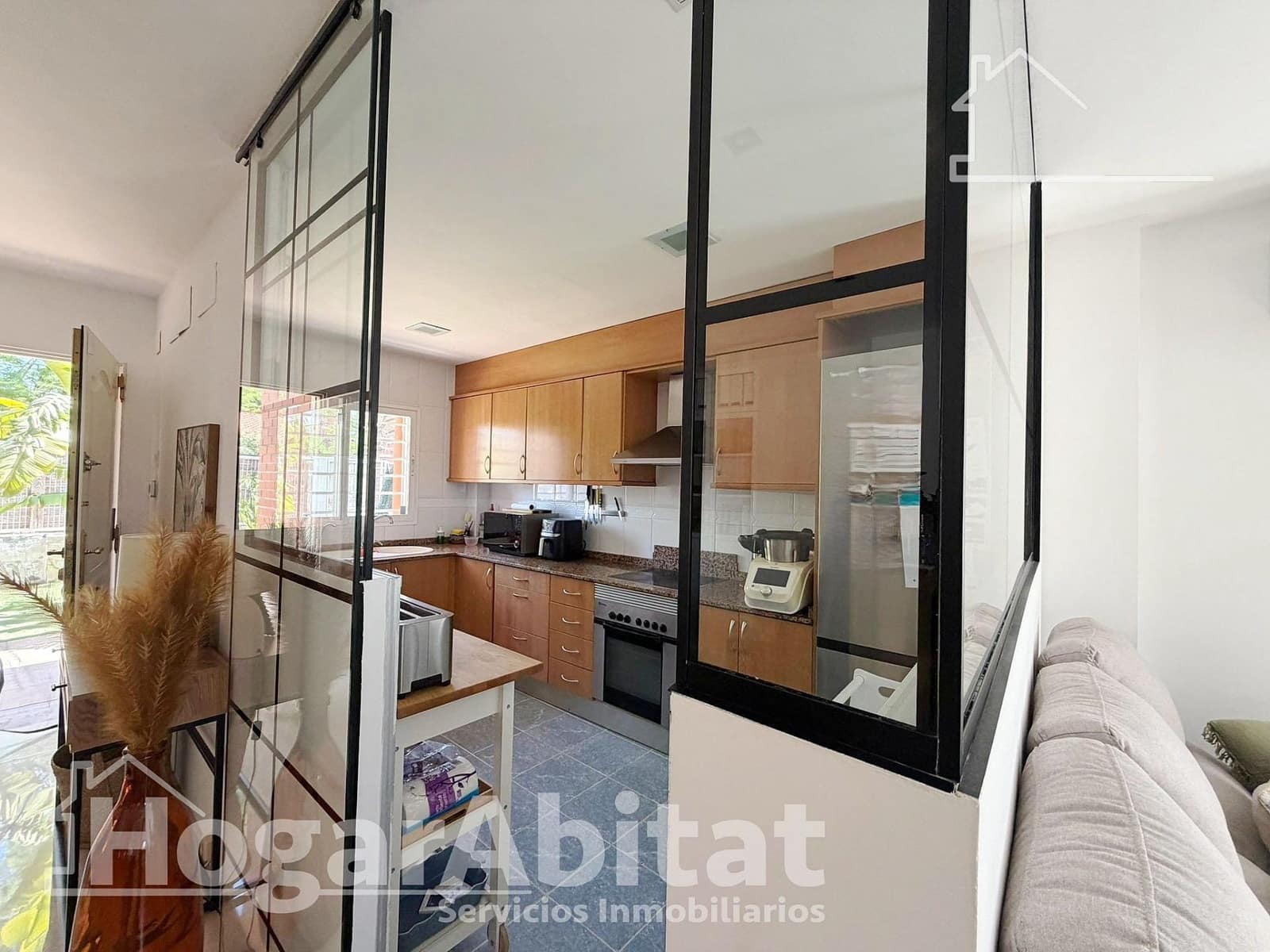 3 soverom Villa til salgs i Moncada med svømmebasseng garasje - € 539 000 (Ref: 10043114)